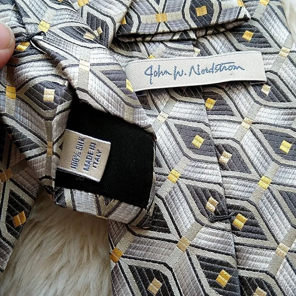 John‎ W Nordstrom Neck Tie 100% Silk Gray Geometric
